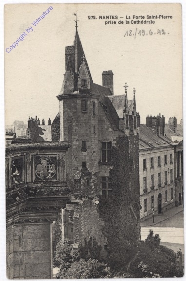 Nantes, La Porte Saint-Pierre