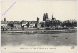 ak199541 Orleans, Le Quai du Chalelet et la Cathedrale