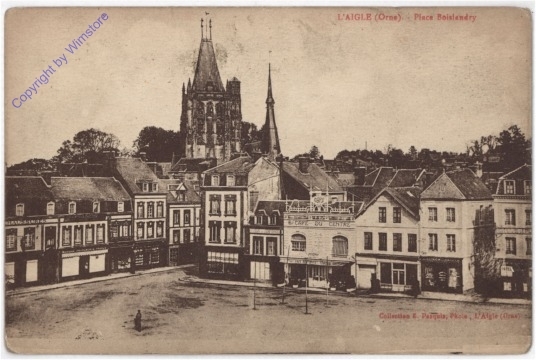 ak199589 L'Aigle, Place Boislandry