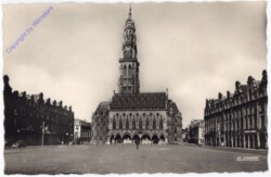 Arras, La petite place