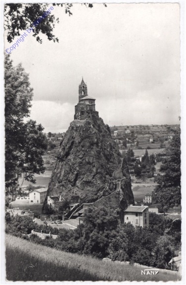 ak199754 Le Puy, Le rocher Saint-Michel