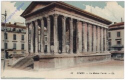 ak199812 Nimes, La Maison Carrie