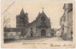 Ecouen, Place de l'Eglise