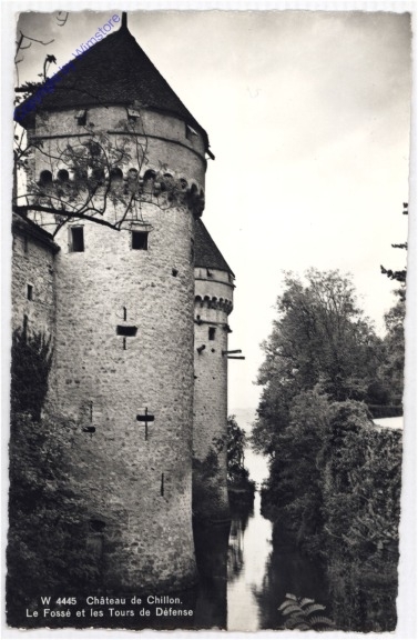 Chateau de Chillon, Le Fosse et les Tours de Defense