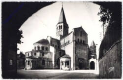 ak199926 Paray-le-Monial, Abside de la Basilique