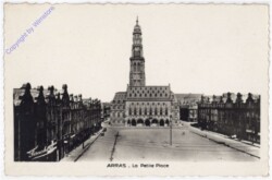 Arras, La Petite Place