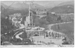 Lourdes, La Basilique