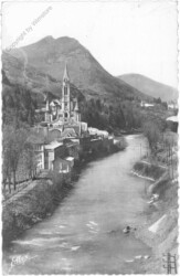 Lourdes, La Basilique et le Gave