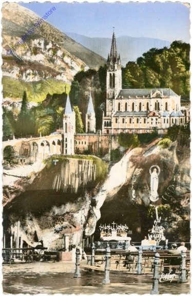 Lourdes, La Basilique et la Grotte Miraculeuse