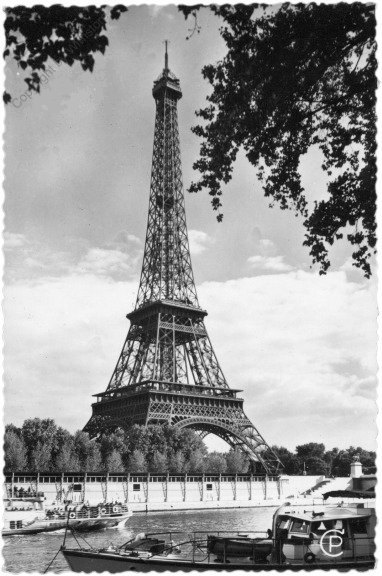ak200185 Paris, La Tour Eiffel