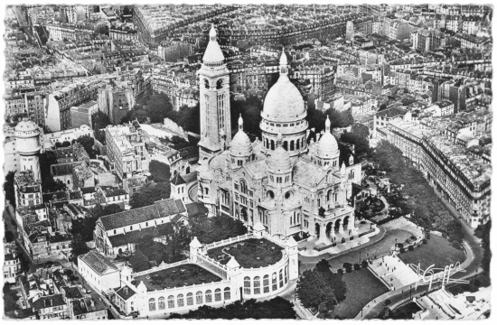 ak200269 Paris, Vue aerienne, La Basilique du Sacre-Coeur