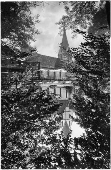 Blaubeuren, Kloster, Blautopf mit Klosterkirche