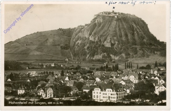 ak200590 Hohentwiel, mit Singen