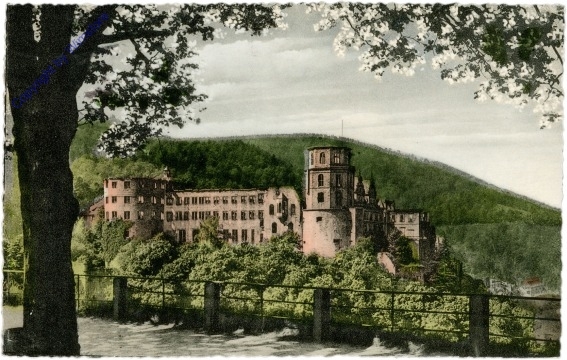 Heidelberg, Das Schloss von der Terrasse gesehen
