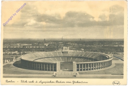 Berlin, Blick nach d. olympischen Station vom Glockenturm