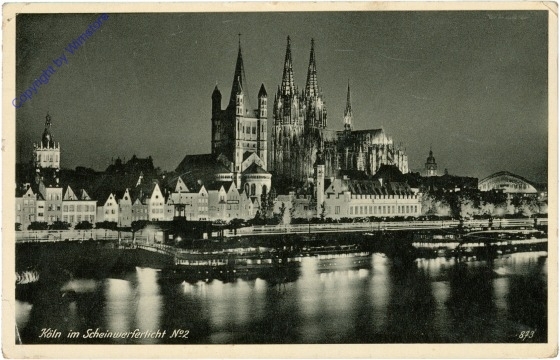 Köln, im Scheinwerferlicht