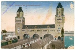 Köln, Westportal der Hohenzollernbrücke