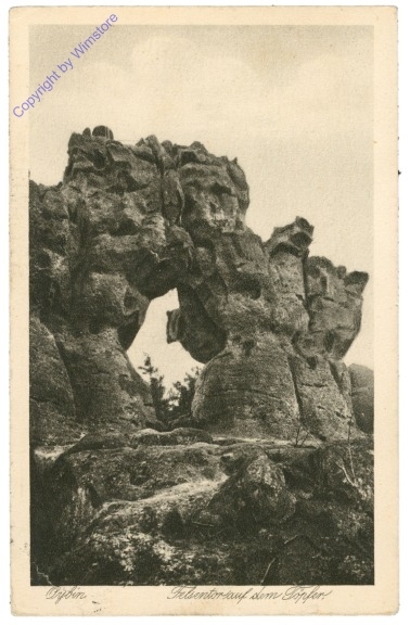 Oybin, Felsentor auf dem Töpfer