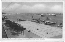 Kiel, Blick vo den Seegartenbrücken auf den Hafen