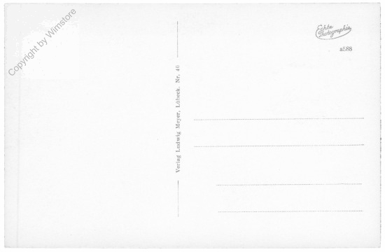 Lübeck, Carl-Hans-Lody-Denkmal am Burgtor