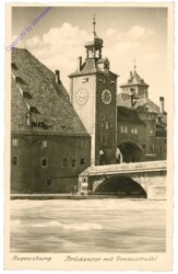 Regensburg, Brückentor mit Donaustrudel