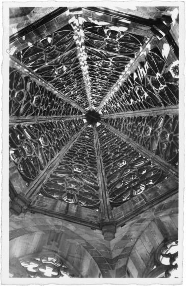 Freiburg i. Br., Münster, Blick in die Pyramide