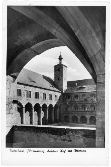 Kulmbach, Plassenburg, Schöner Hof mit Uhrturm
