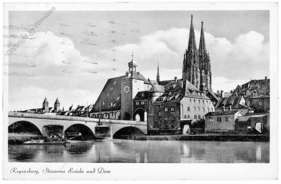 ak202573 Regensburg, Steinerne Brücke und Dom