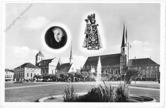 Altötting, Der Kapellplatz