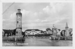 ak202742 Lindau, Hafeneinfahrt