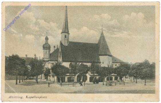 Altötting, Kapellenplatz