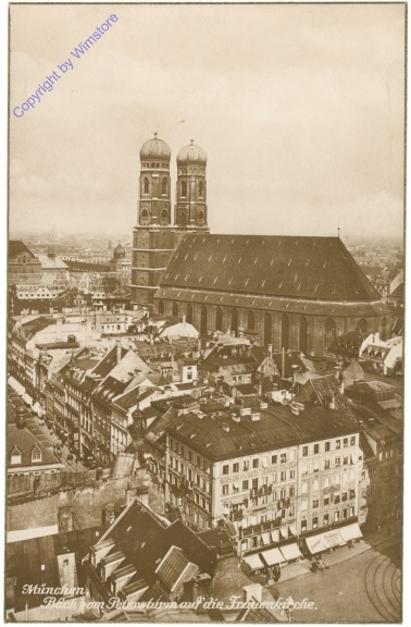 München, Blick vom Petersturm auf die Frauenkirche