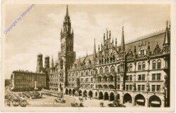 ak202952 München, Marienplatz und neues Rathaus