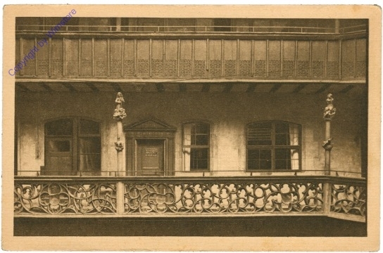 Nürnberg, Gallerie im historischen Hof