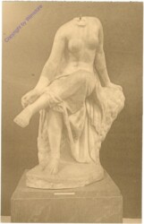 ak203436 Marbre: Nymphe denouant sa sandale