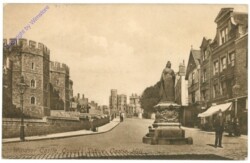 Windsor, Queen's Statue, Castle Hill