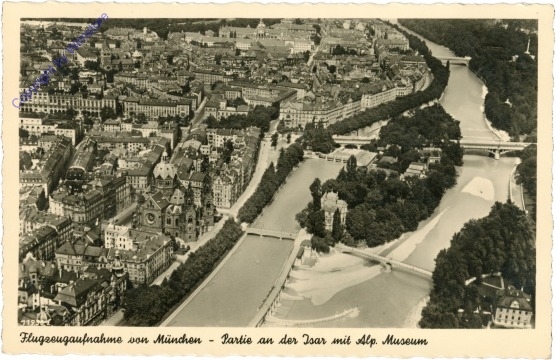 München, Partie an der Isar mit Alp. Museum