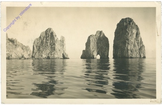 ak204510 Capri, I Faraglioni
