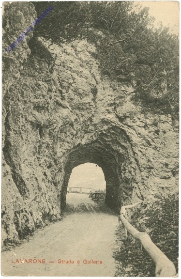 Lavarone, Strada e Galleria
