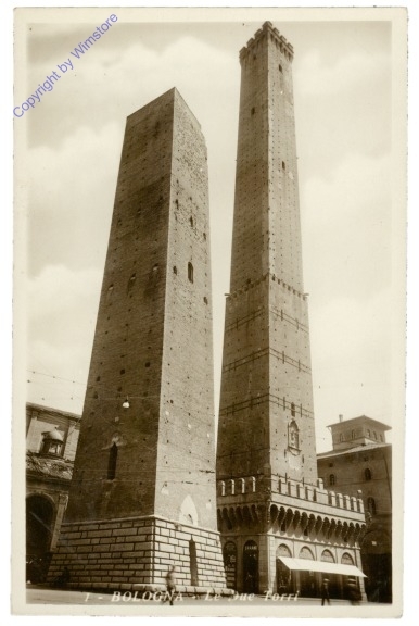 ak204727 Bologna, Le due torri