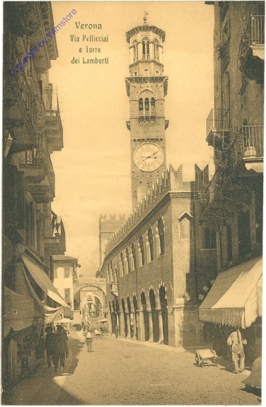 Verona, Via Pellicciai e Torre dei Lamberti