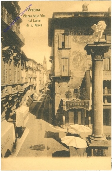 Verona, Piazza delle Erbe col Leone di S. Marco