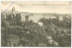 Asciano, Monte Oliveto Maggiore veduto da Settentrione
