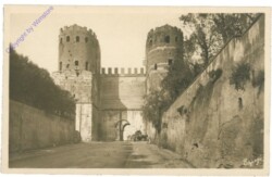 S. Sebastiano, Porta