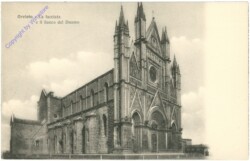 Orvieto, La facciata e il fianco del Duomo