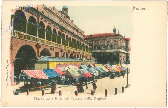 Padova, Piazza delle Erbe col Palazzo della Ragione