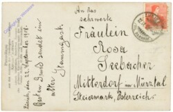 Mann in Ballon über der Stadt