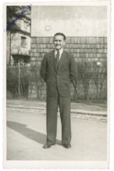 Mann auf der Straße