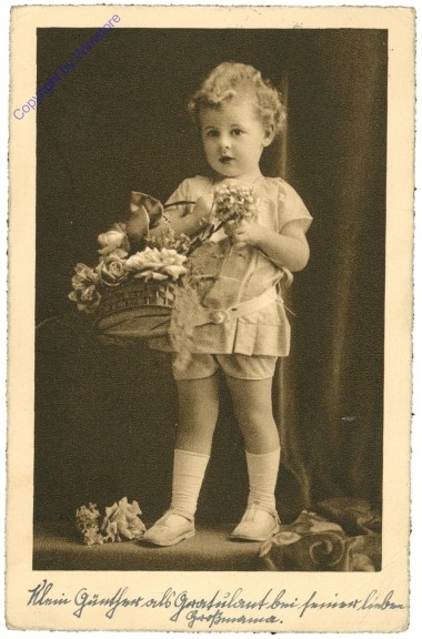 Mädchen mit Blumen