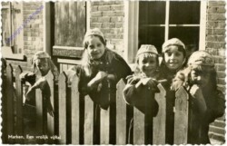 Kinder aus Marken (Holland)